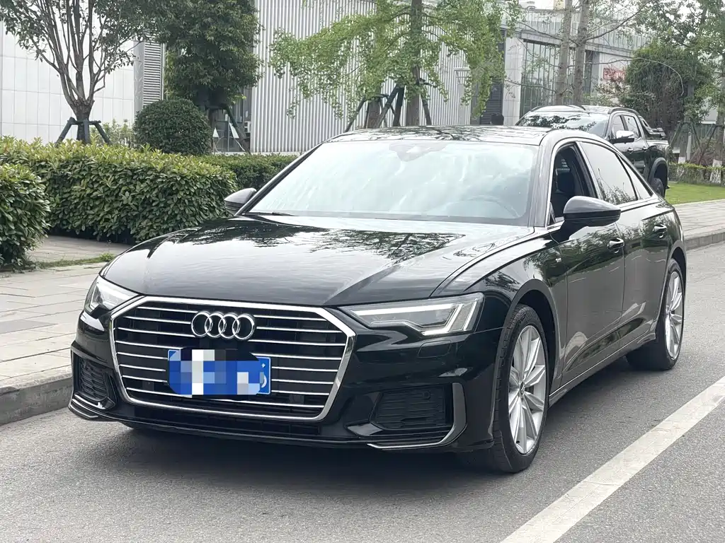 Audi A6L 2021