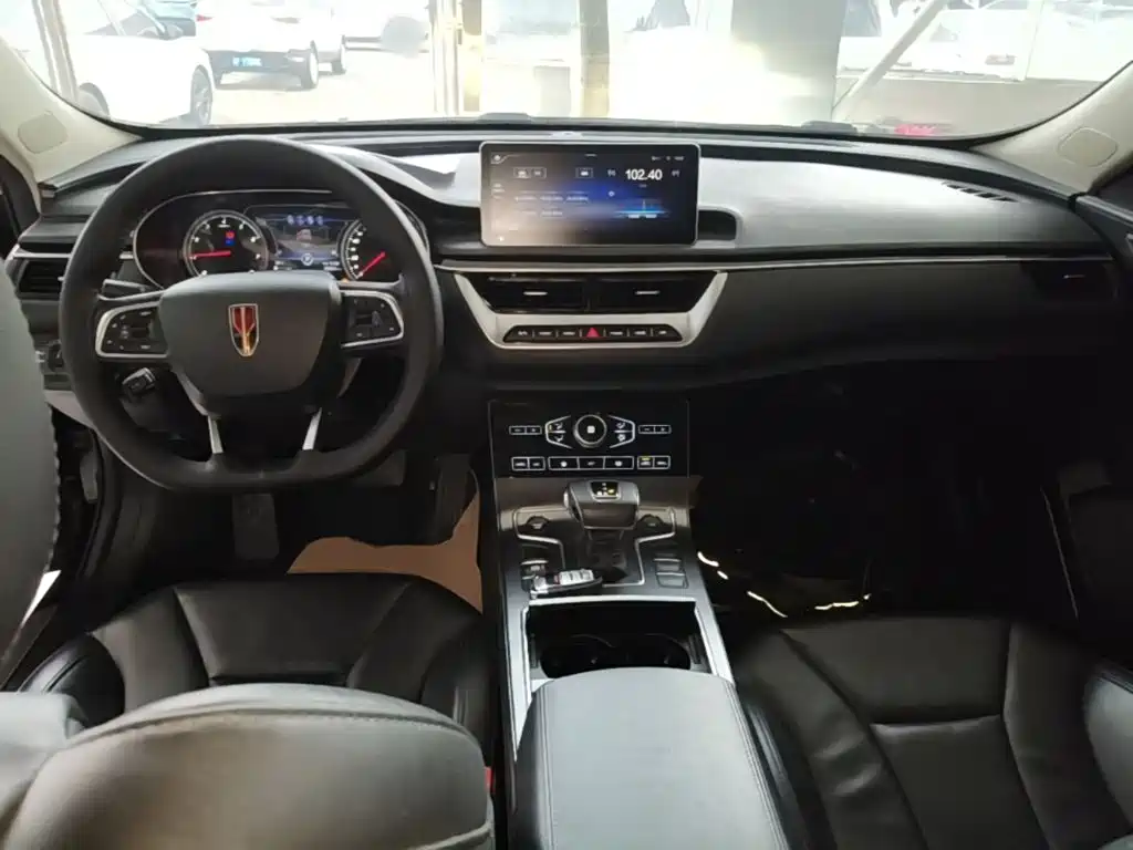 Hongqi Hongqi H5 — миниатюра 10