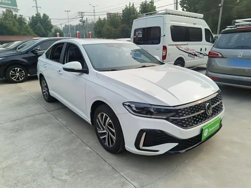Volkswagen Lavida — миниатюра 4