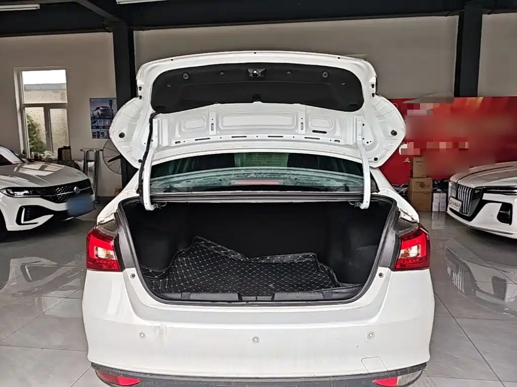 Chery Arrizo 5 — миниатюра 19