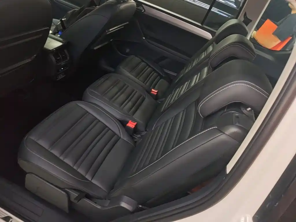 Volkswagen Touran — миниатюра 17