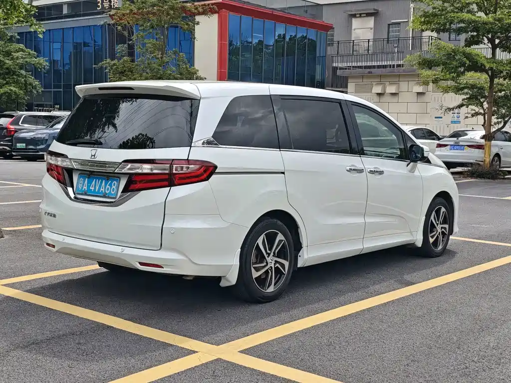 Honda Odyssey — миниатюра 6