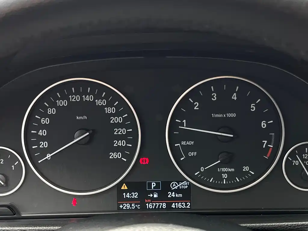 BMW 3 Series — миниатюра 15