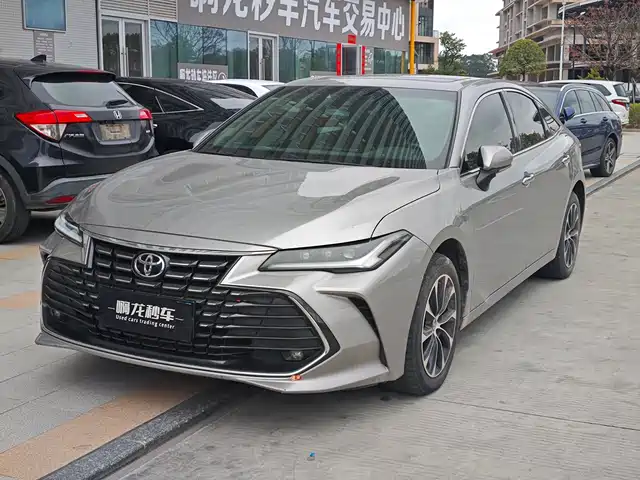 TOYOTA ASIAN DRAGON