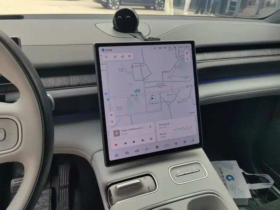 NIO ES6 — миниатюра 13