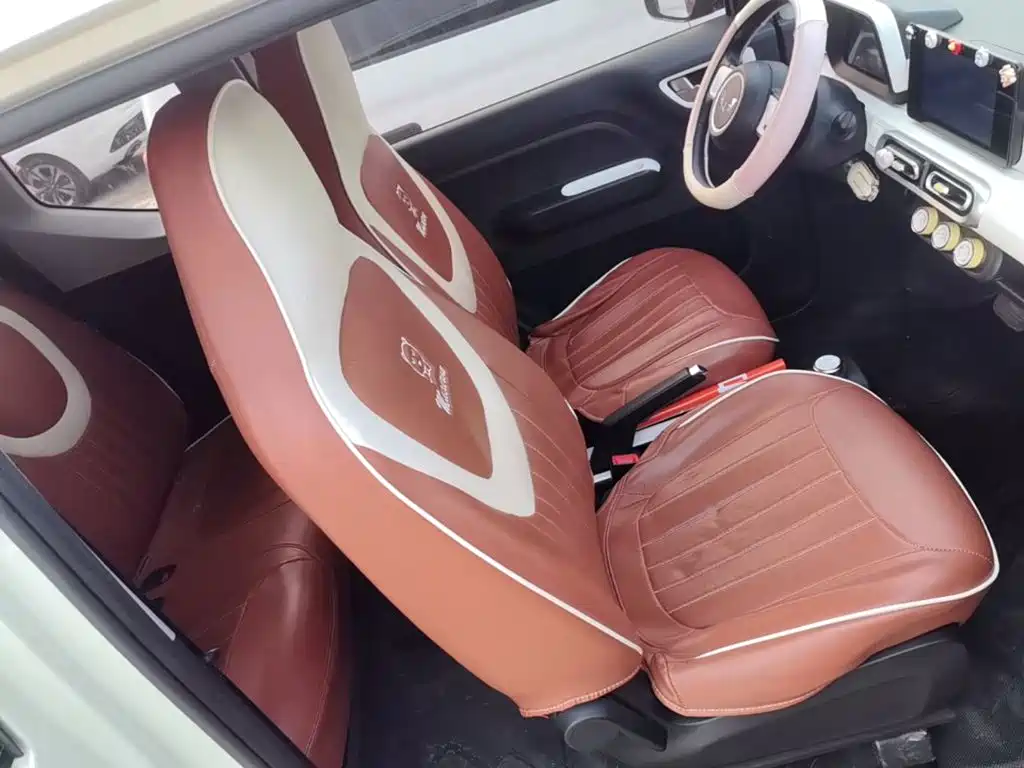 Wuling MINIEV — миниатюра 25