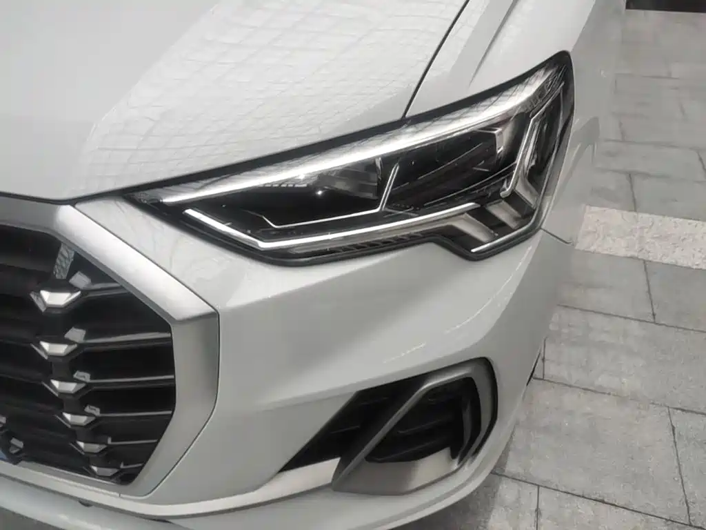 Audi Q3 — миниатюра 24