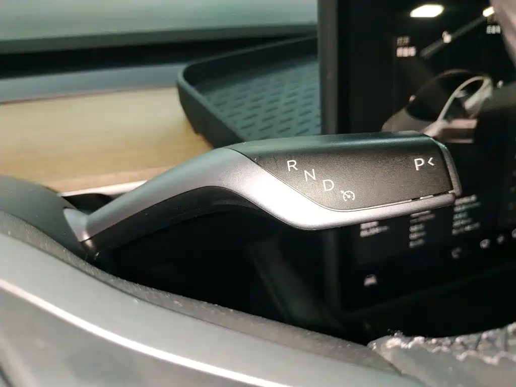 Tesla Model 3 — миниатюра 14