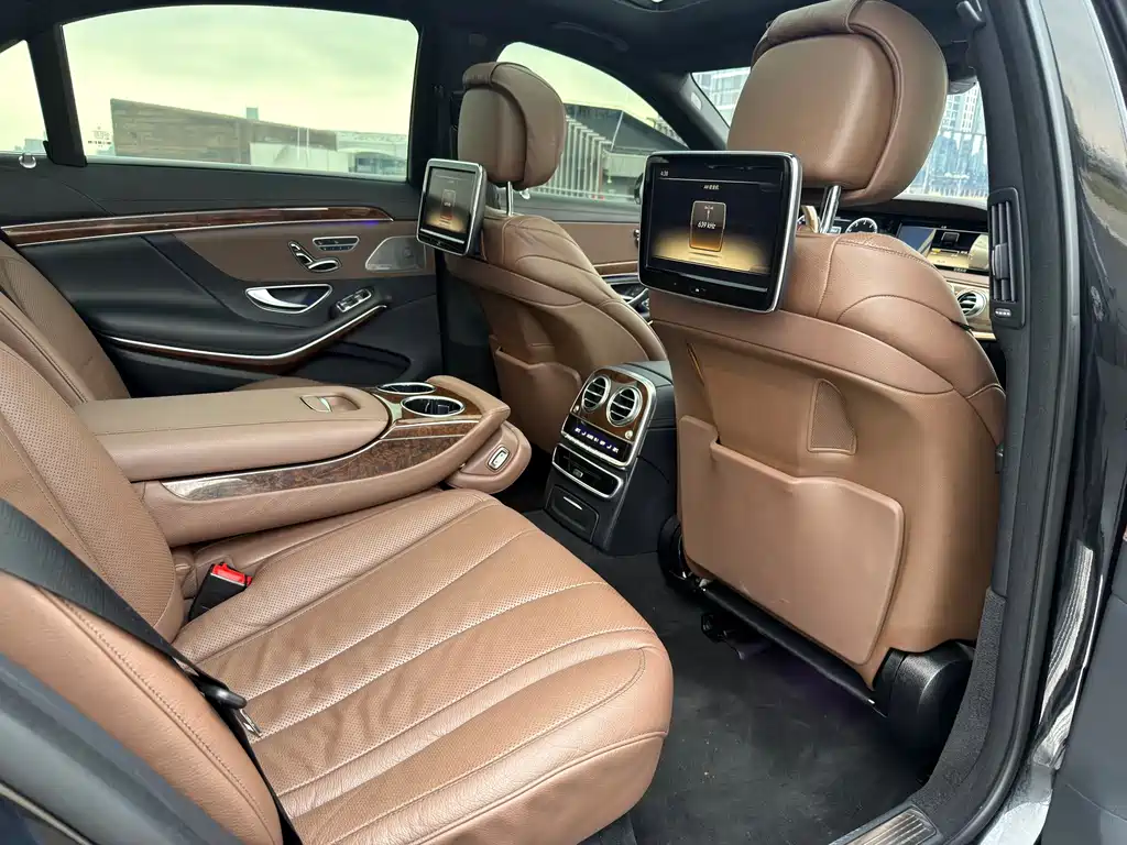 Mercedes-Benz S-Class — миниатюра 20