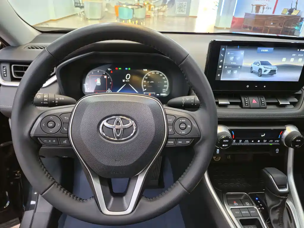 Toyota Wildlander — миниатюра 13