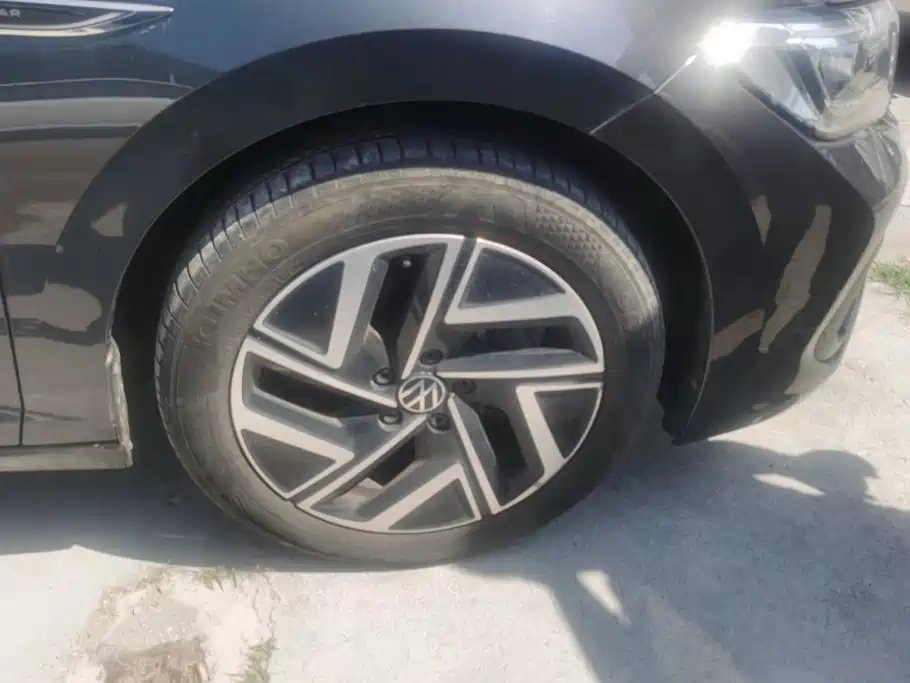 Volkswagen Sagitar — миниатюра 6