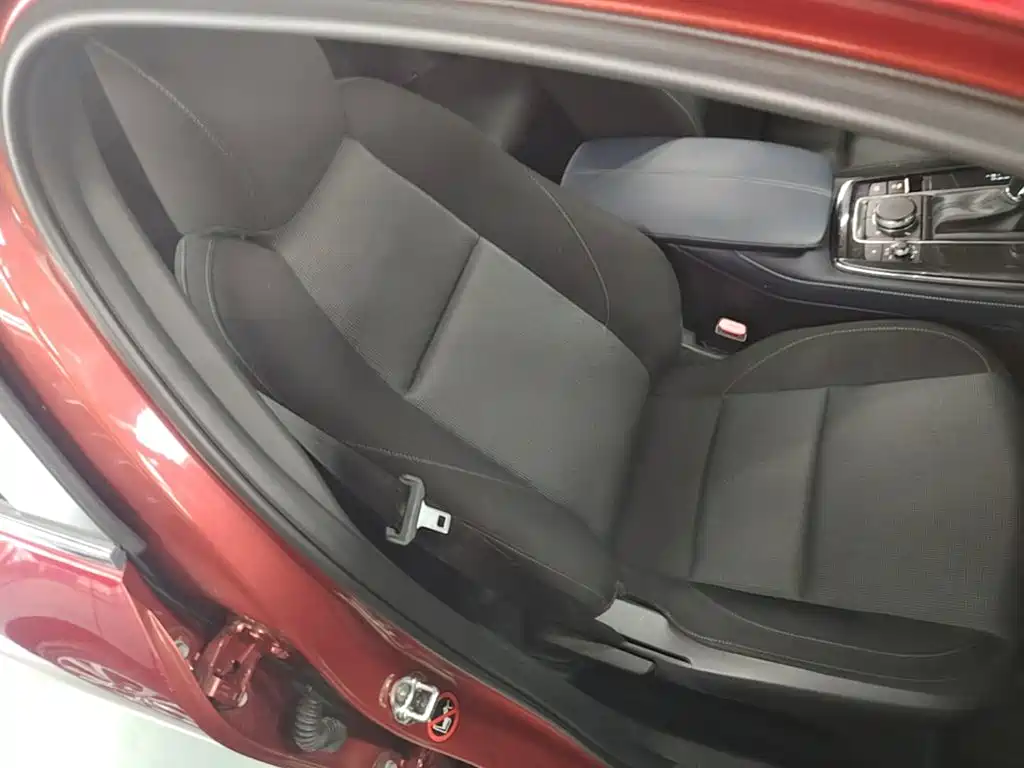 Mazda CX-30 — миниатюра 25