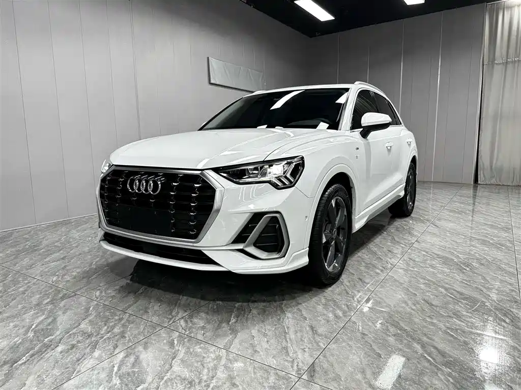 Audi Q3 2022