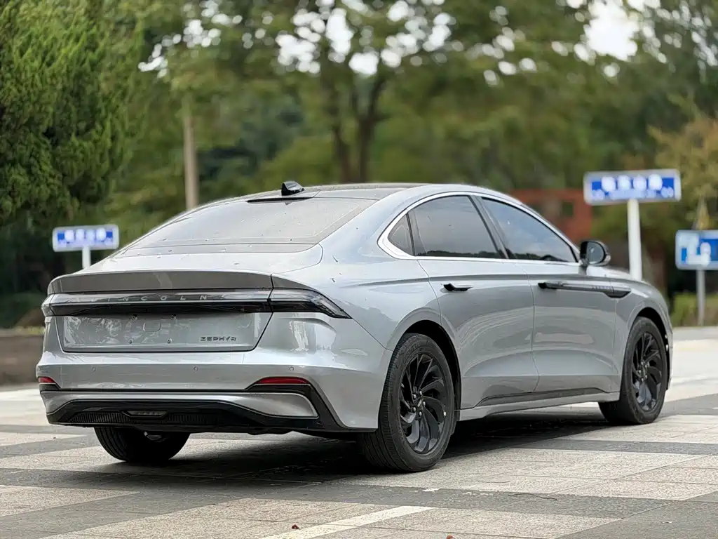 Lincoln Z — миниатюра 7