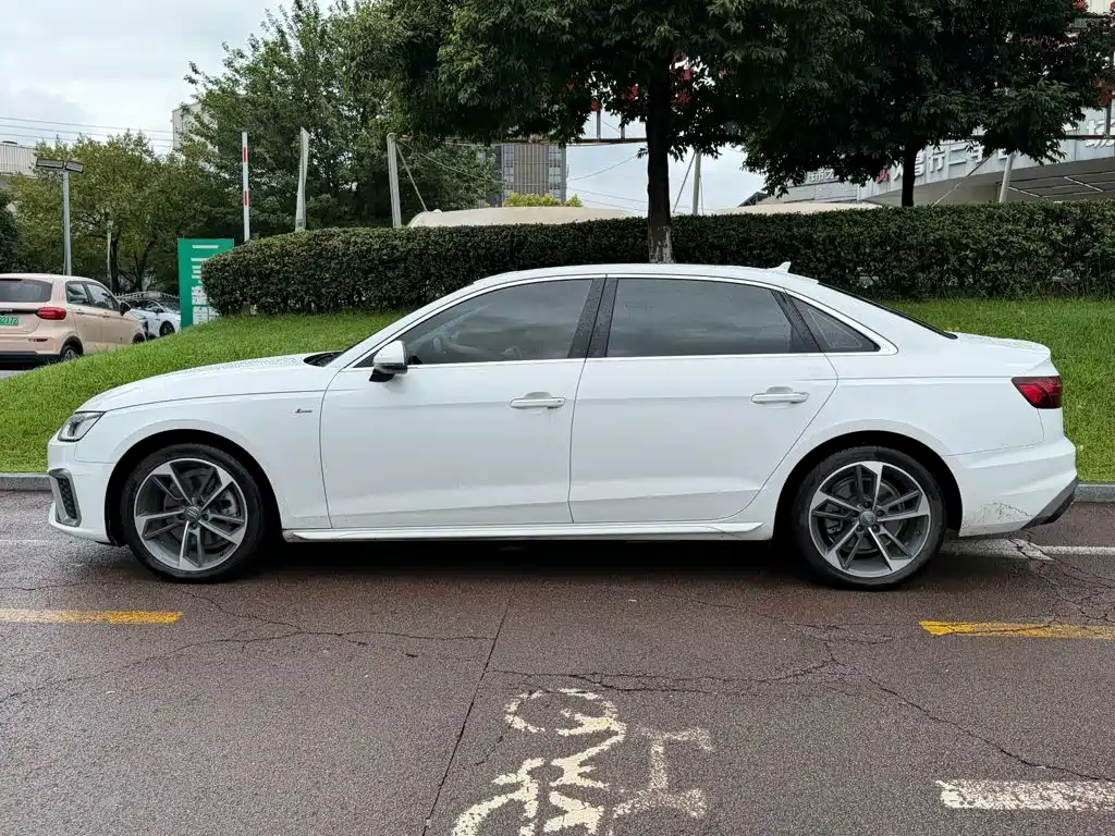 Audi A4L — миниатюра 3