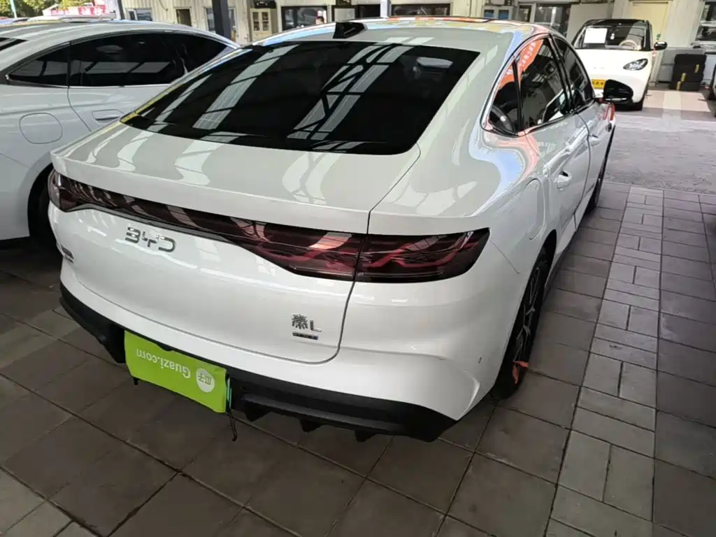 BYD Qin L — миниатюра 8