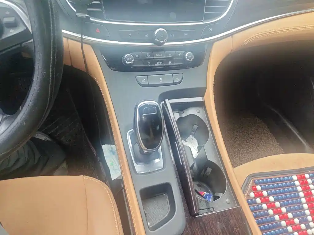 Buick LaCrosse — миниатюра 15