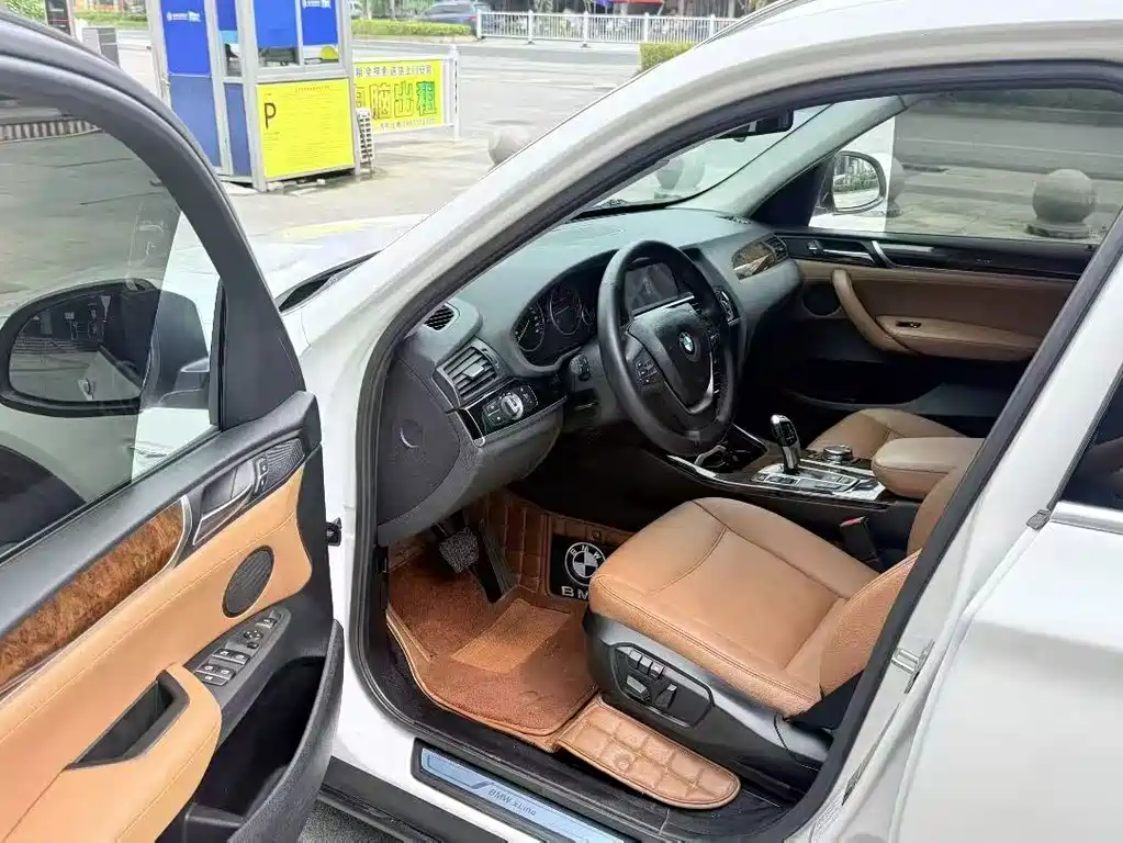 BMW X3 (Import) — миниатюра 5