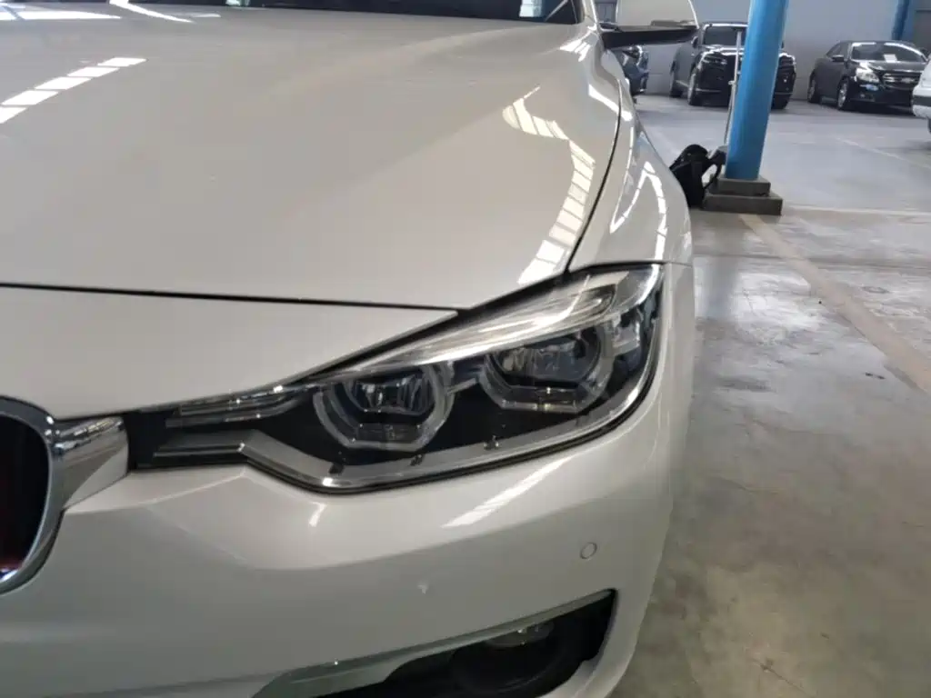 BMW 3 Series — миниатюра 24
