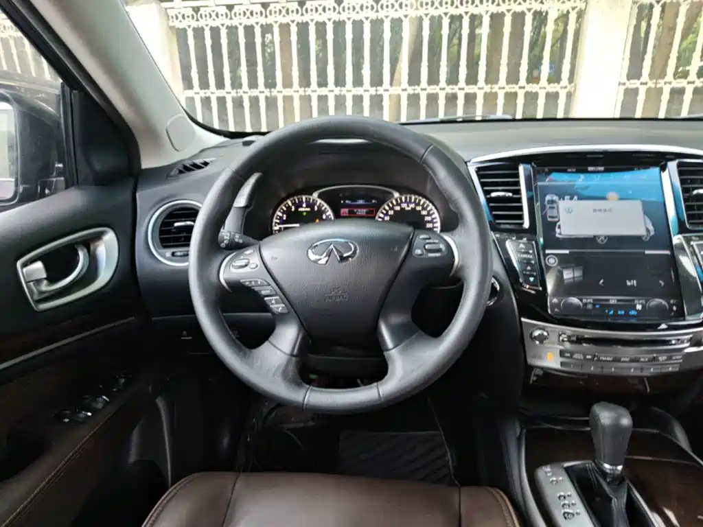 Infiniti QX60 (Import) — миниатюра 11