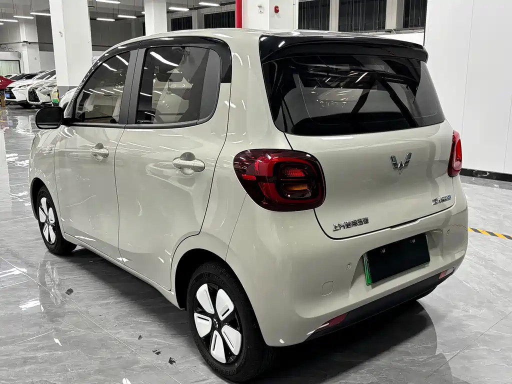 Wuling MINIEV — миниатюра 9