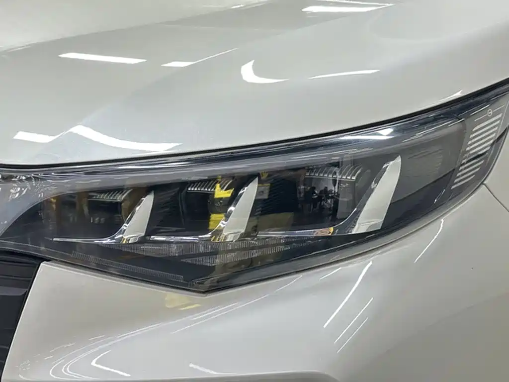 GAC Motor Trumpchi M6 — миниатюра 9