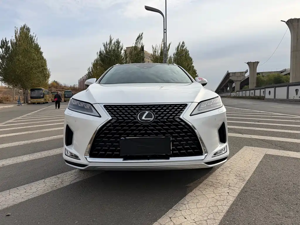 Lexus RX — миниатюра 2