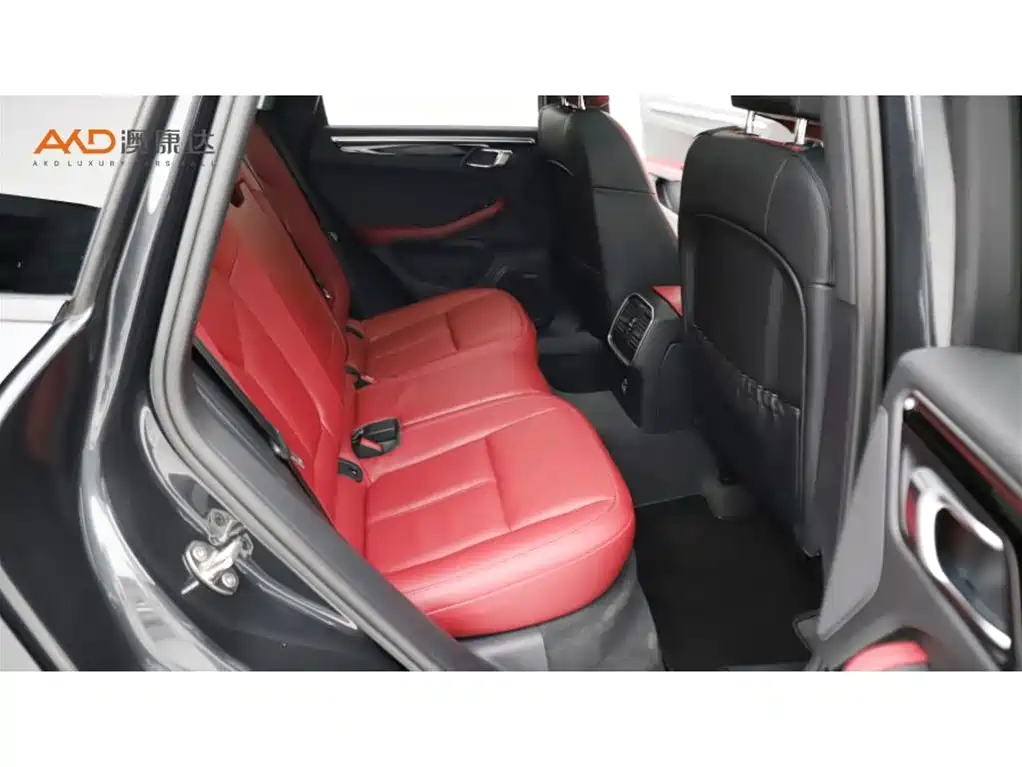 Porsche Macan — миниатюра 8