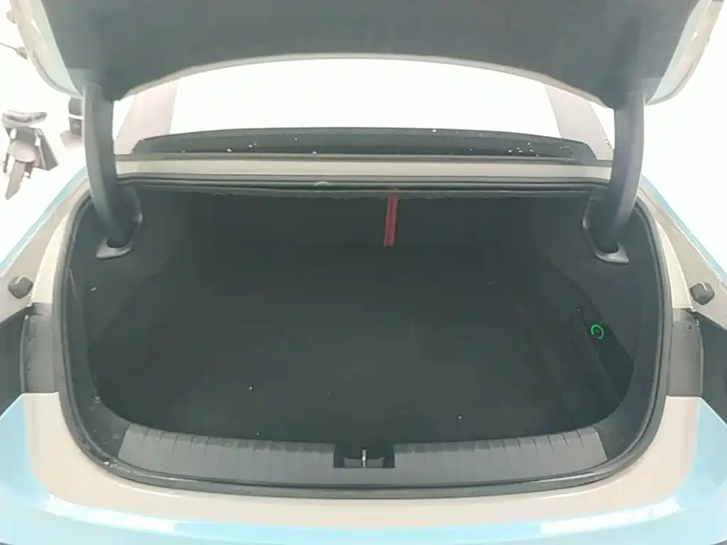 Xiaomi SU7 — миниатюра 19
