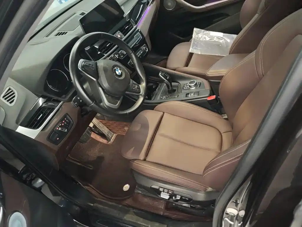 BMW X1 — миниатюра 15