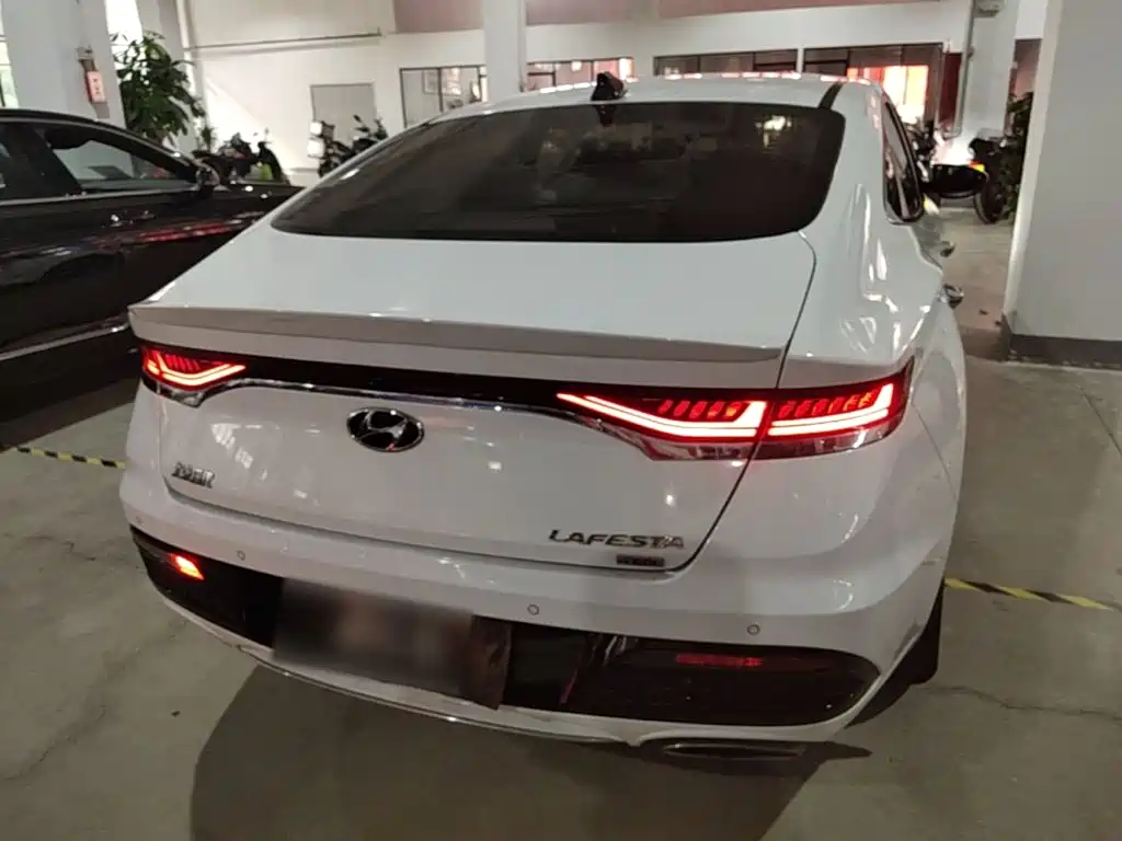 Hyundai Fista — миниатюра 4