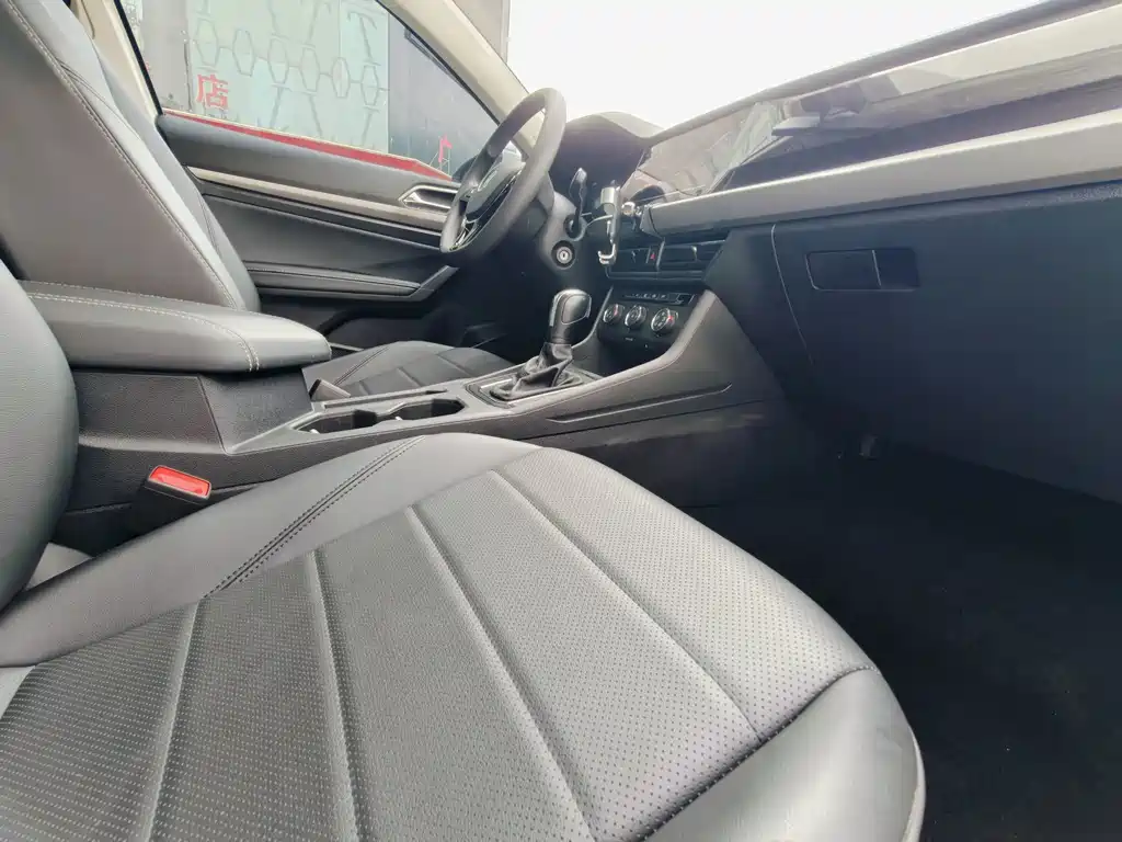 Volkswagen Lavida — миниатюра 16