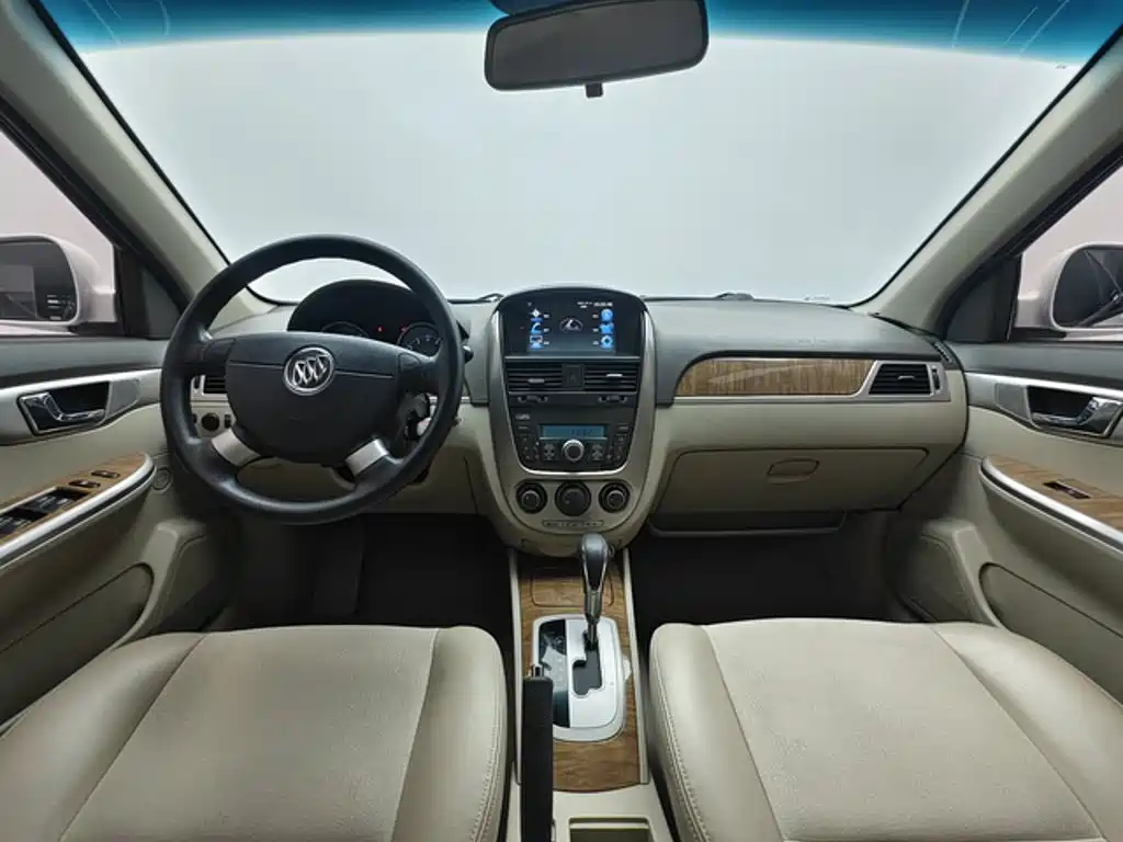 Buick Excelle — миниатюра 5