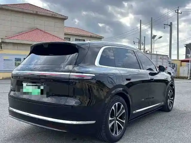 AITO AITO M7 — миниатюра 9