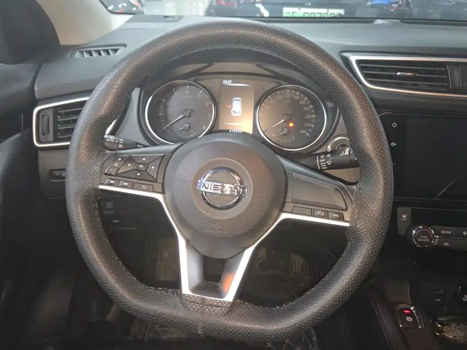 Nissan Qashqai — миниатюра 15