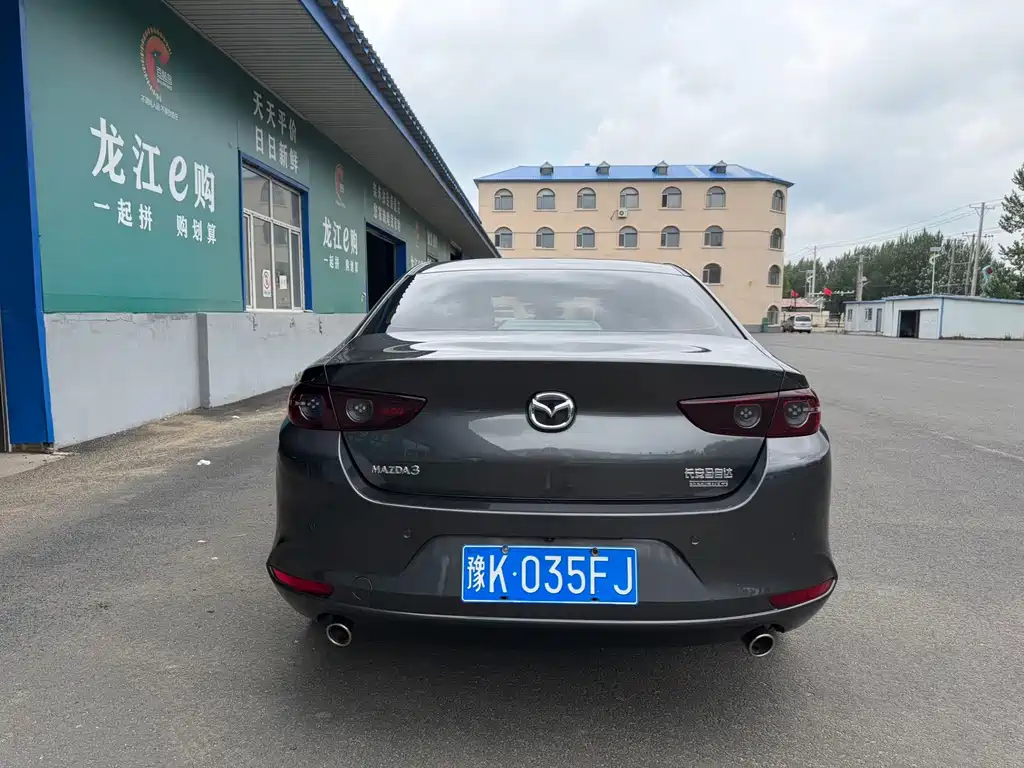 Mazda 3 Axela — миниатюра 12