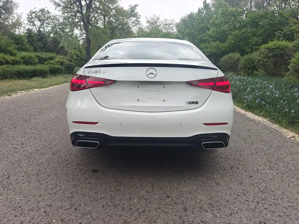Mercedes-Benz C-Class — миниатюра 5