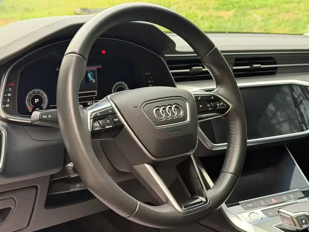 Audi A6L 2020 40 TFSI Luxury