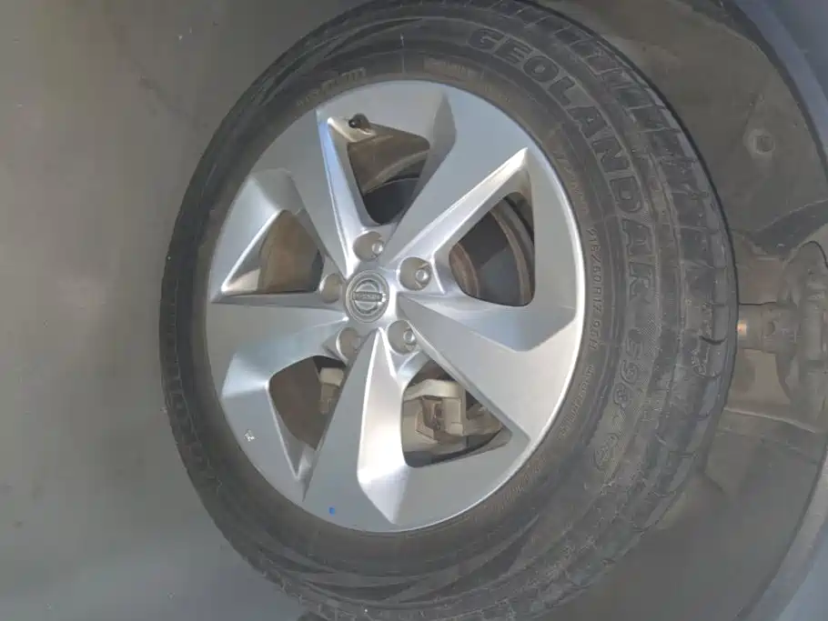 Nissan Qashqai — миниатюра 6