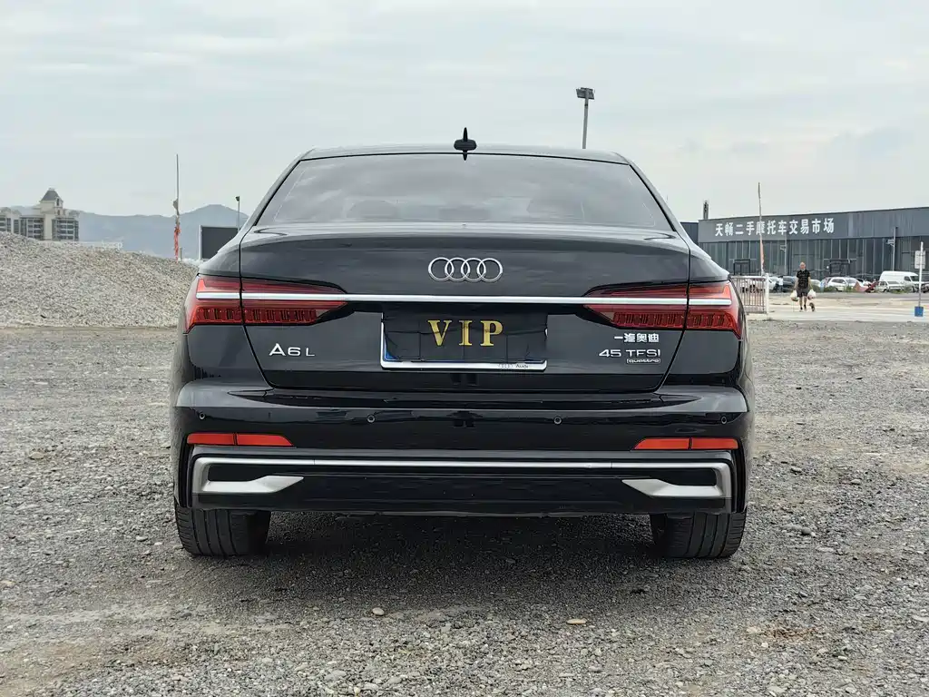 Audi A6L — миниатюра 5