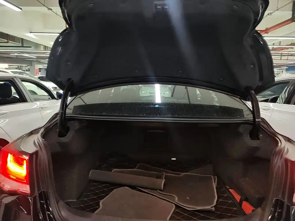Chevrolet Malibu — миниатюра 19