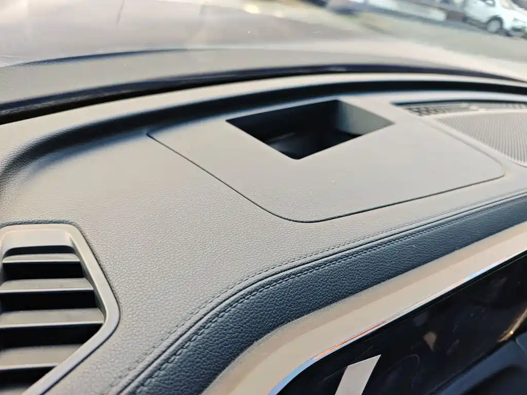 Volkswagen Tiguan L — миниатюра 14