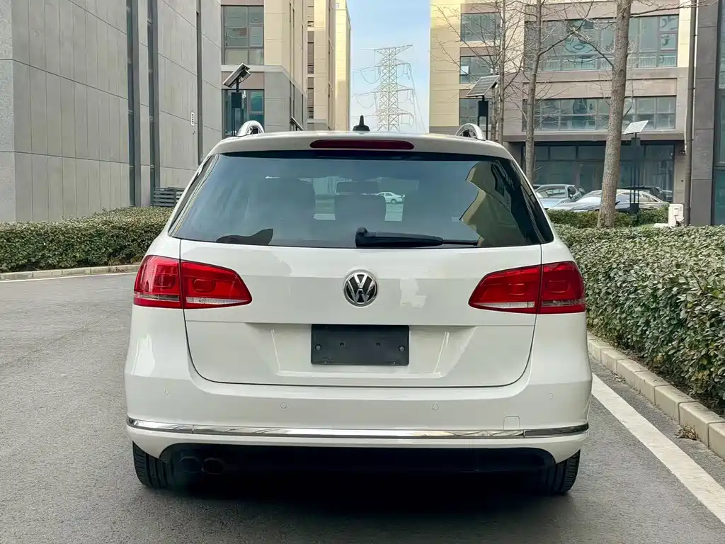 Volkswagen Magotan (Import) Touring Edition 2.0TSI Comfort Type, фото 8