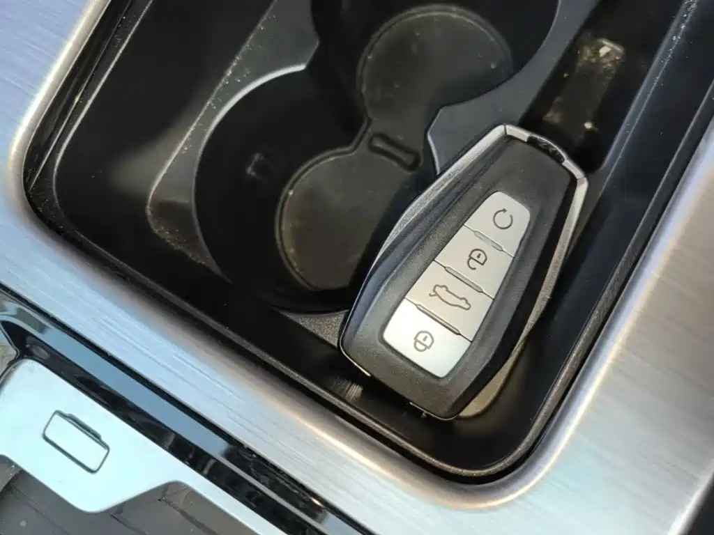 Geely Emgrand GS — миниатюра 9