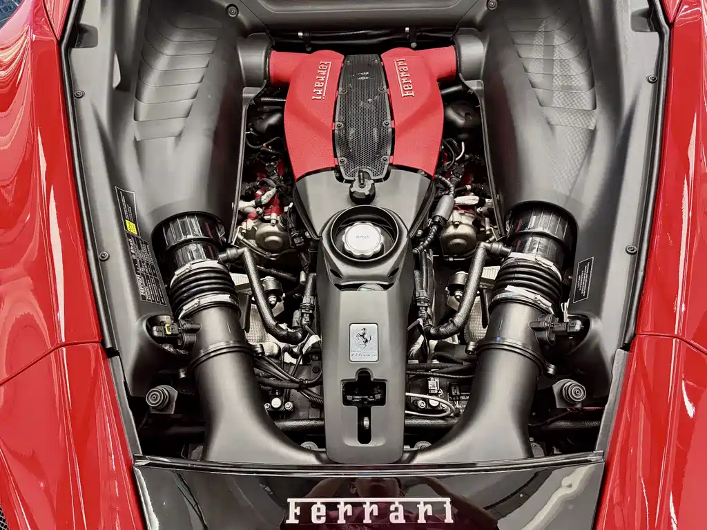 Ferrari F8 — миниатюра 20
