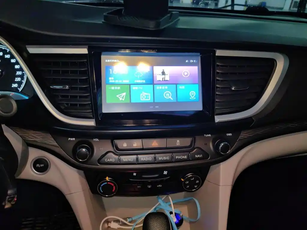 Buick Excelle — миниатюра 6