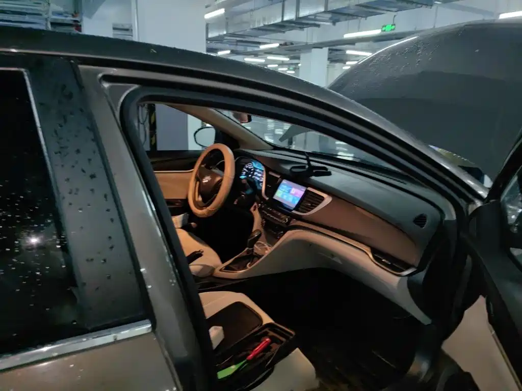 Buick Excelle — миниатюра 20