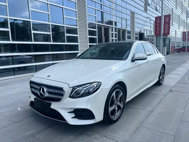 MERCEDES-BENZ  E CLASS 2019