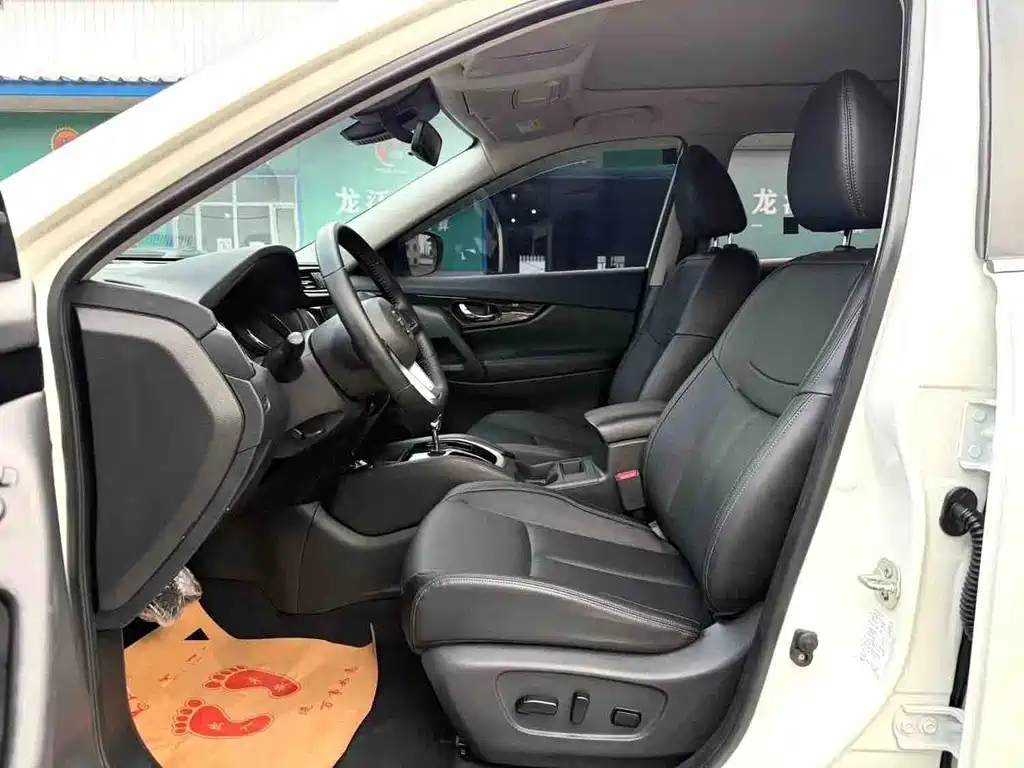 Nissan X-Trail — миниатюра 6