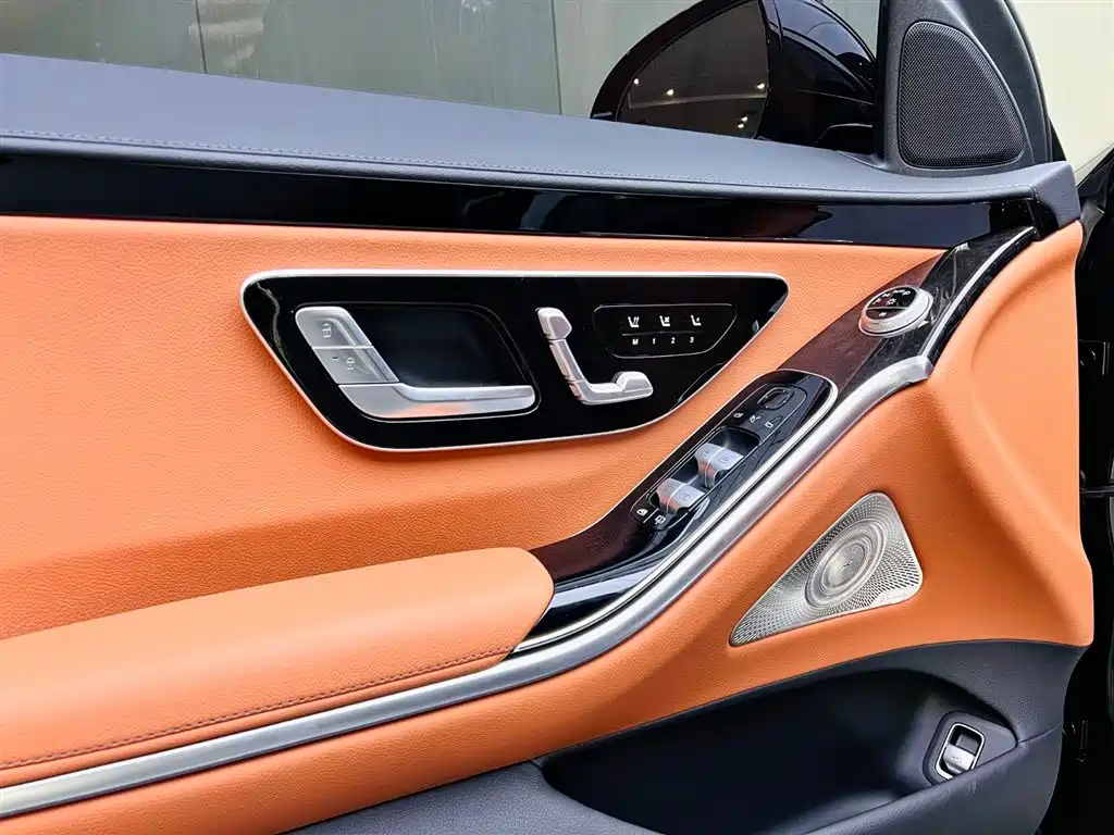 MERCEDES-BENZ S CLASS